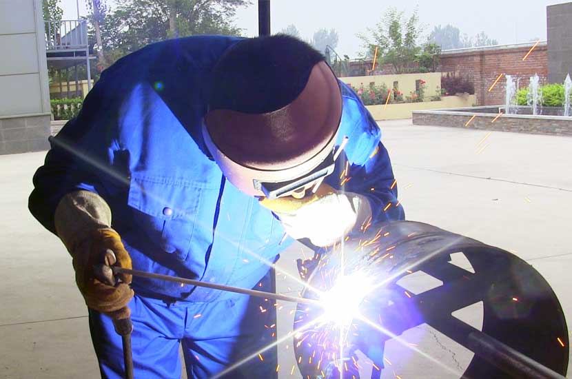 发电电焊机出厂测试